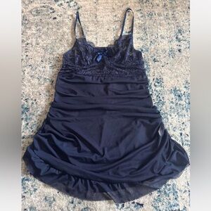 Elegant Navy Lace nightgown